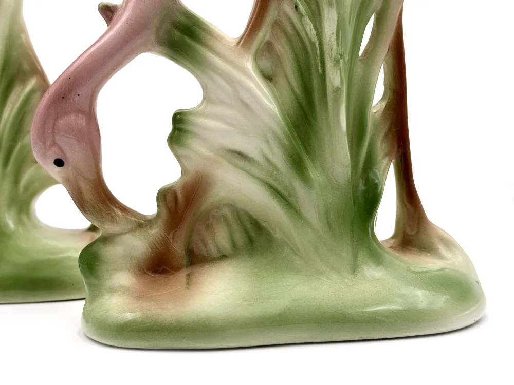 Flamants roses en céramique vintage des années 1970, rose et vert | Taille XL, 49,5 cm et 45,7 cm de hauteur *PIÈCE RARE* N/A
