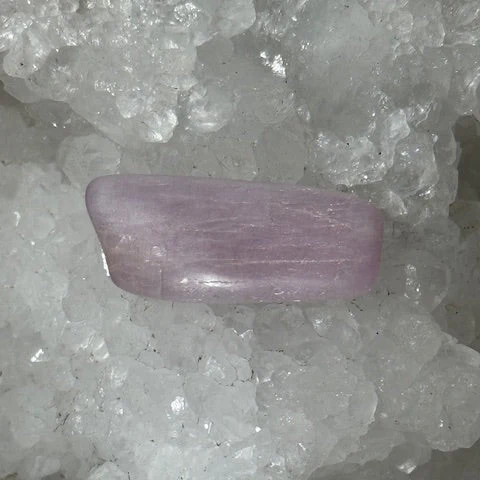 Kunzite Oasis de Cristal Inc