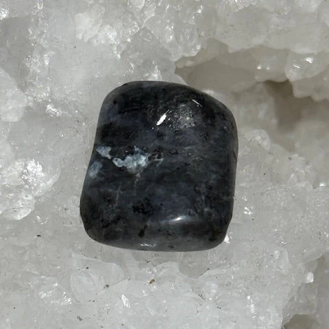 Larvikite Oasis de Cristal Inc