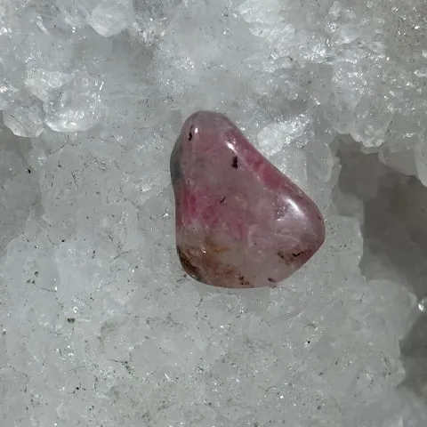 Rhodonite sur Quartz Oasis de Cristal Inc
