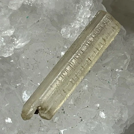 Scapolite Oasis de Cristal