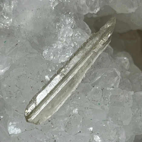 Scapolite Oasis de Cristal
