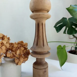 Objet de curiosité - Colonne sur bois tourné Modèle 2