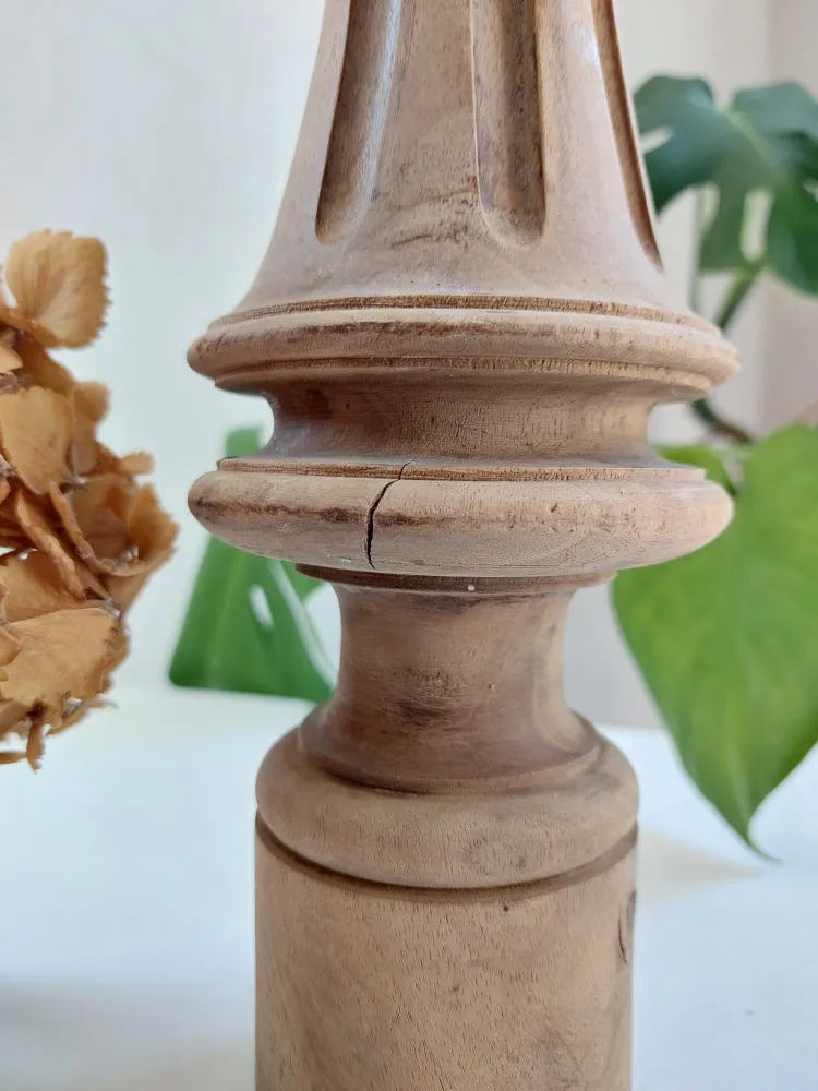 Objet de curiosité - Colonne sur bois tourné Modèle 2