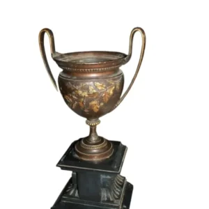 Paire de Vases en Métal Style Bronze avec Base en Marbre – Fin XIXe Siècle