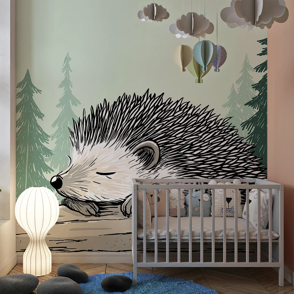 Papier peint chambre enfant | Hérisson endormi au milieu des sapins