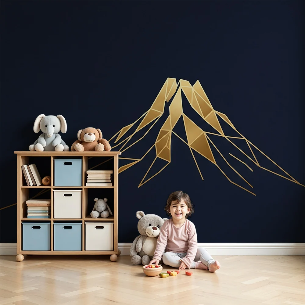 Papier peint chambre enfant | Montagne géométrique dorée sur fond bleu nuit