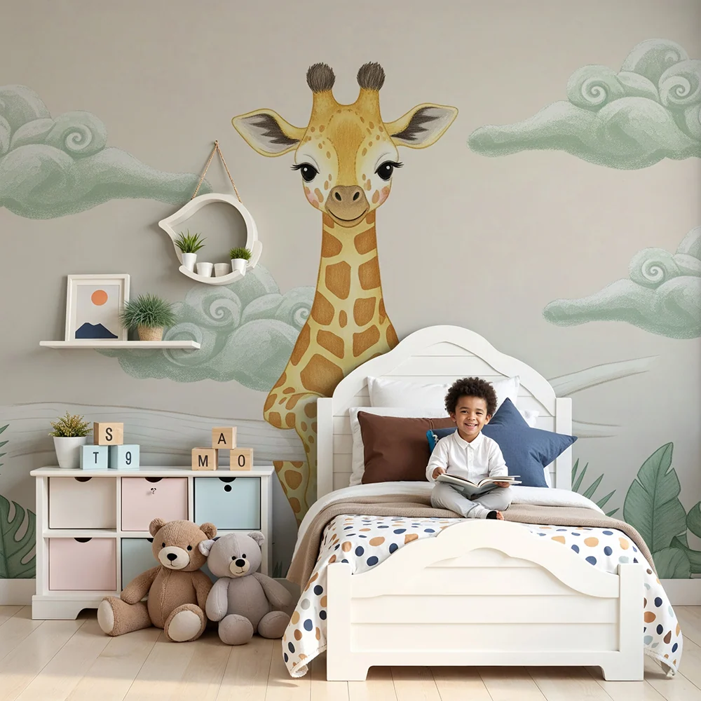 Papier peint chambre bébé | Girafe joyeuse et nuages doux