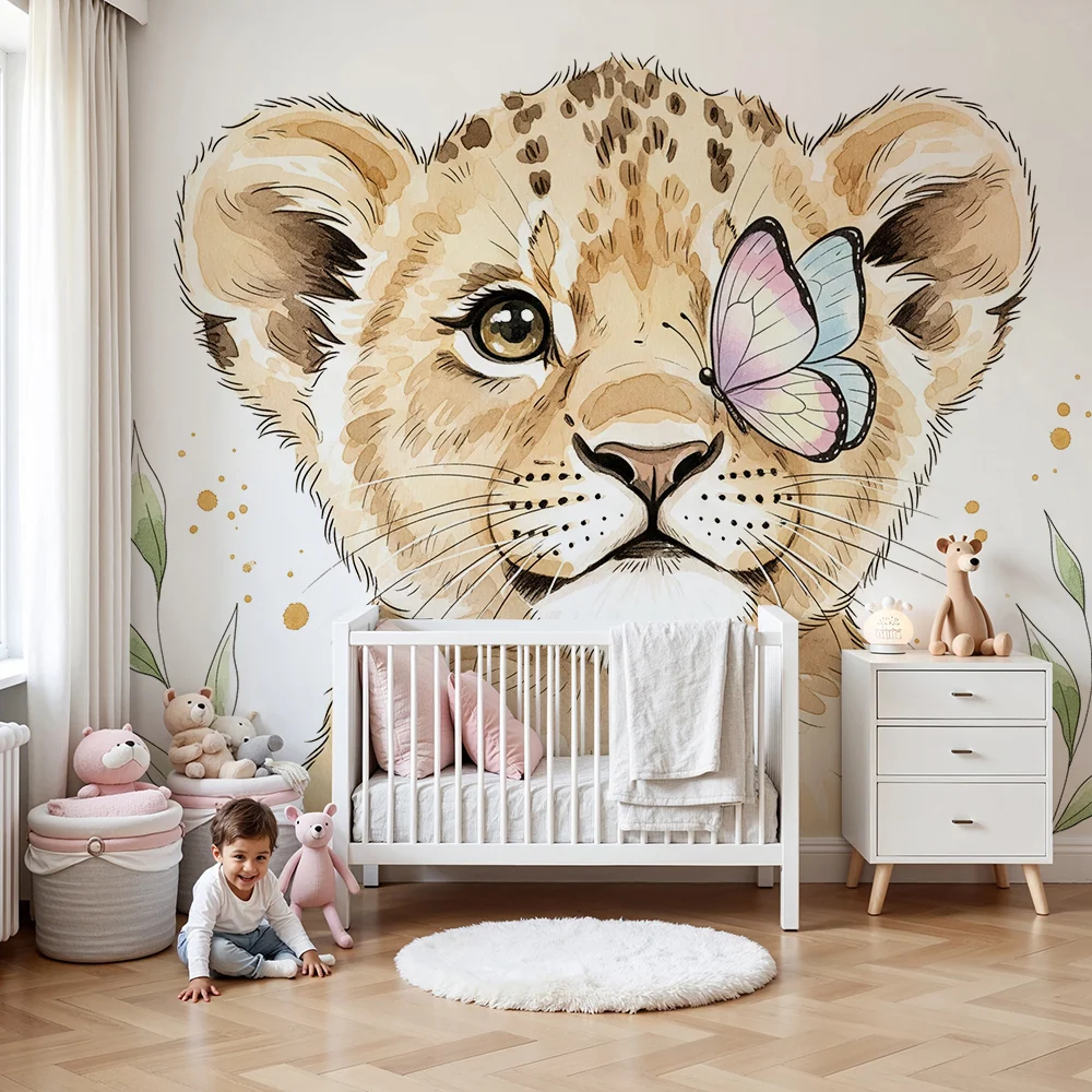 Papier peint chambre bébé | Lionceau adorable avec un papillon coloré