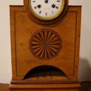 Pendule Biedermeier autrichienne antique de 1800 - Horloge de table