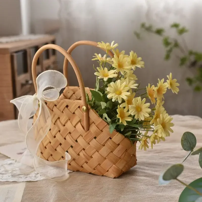 Petit panier en rotin fait main pour fleurs artificielles, rangement déco et cadeau mariage