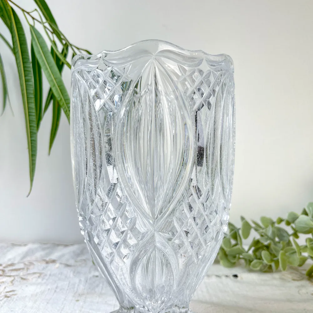 Petit Vase vintage en verre motif géométrique