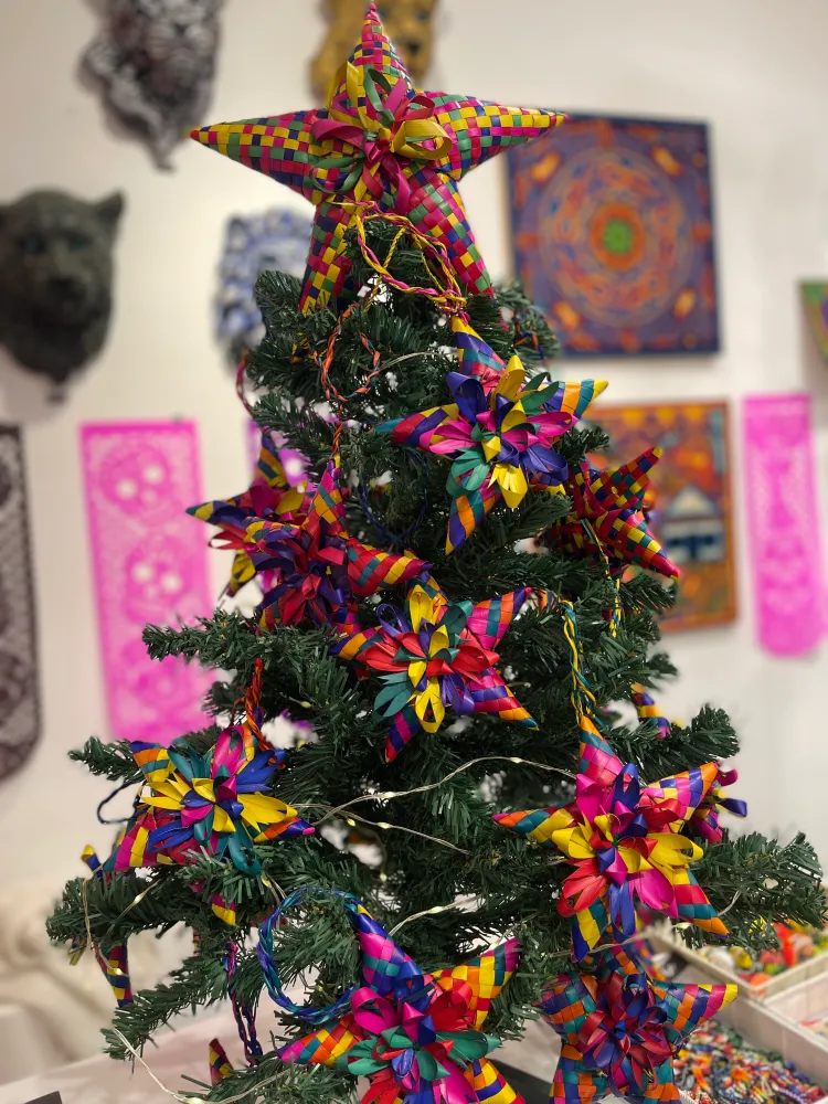 Petite décoration de Noël en forme de palmier étoilé
