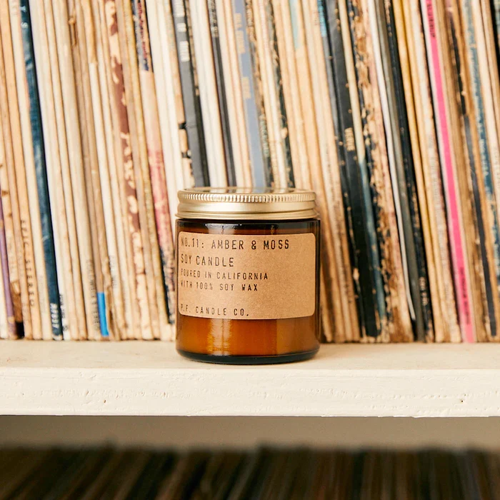 Bougie de soja Ambre et mousse 100 g PF Candle Co