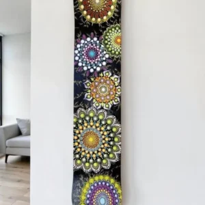 Planche skateboard décoratif à accrocher- mandala en pointillisme- Art mural peint à la main