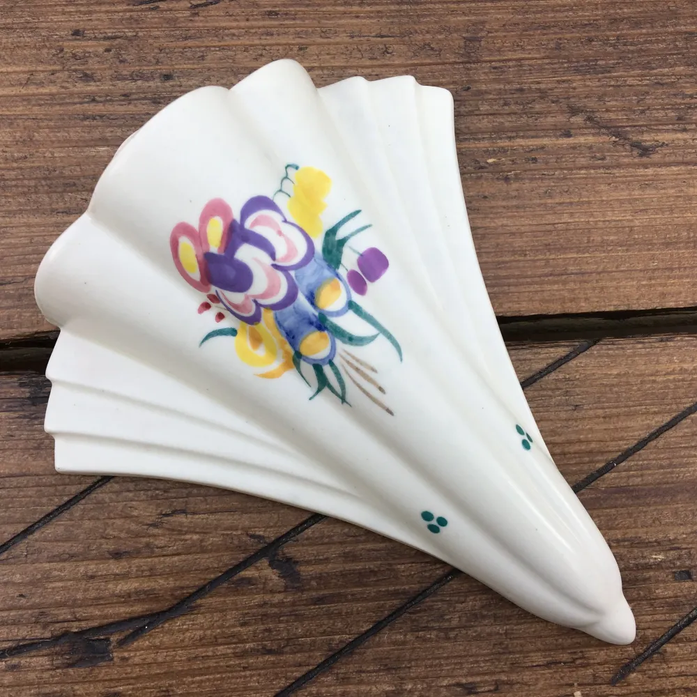 Poche murale « Articles traditionnels » de Poole Pottery