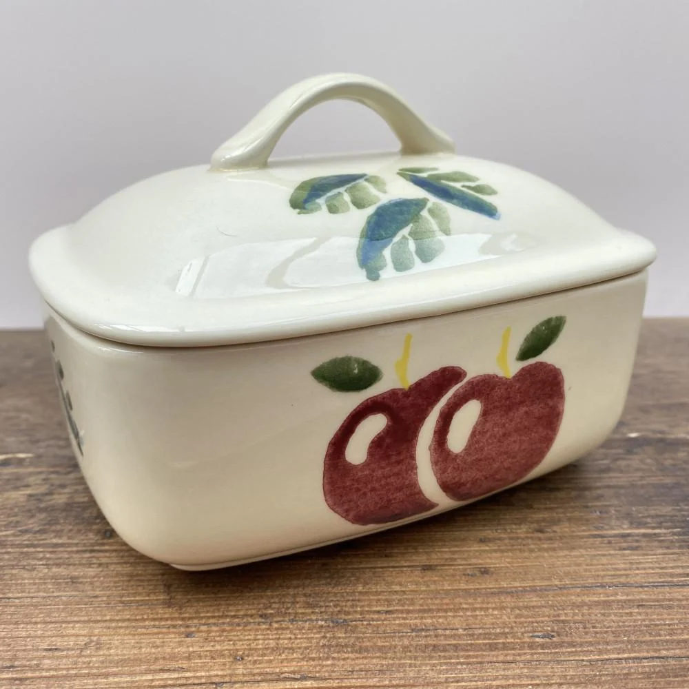 Poole Pottery « Dorset Fruit » Beurrier (Pommes) - RARE