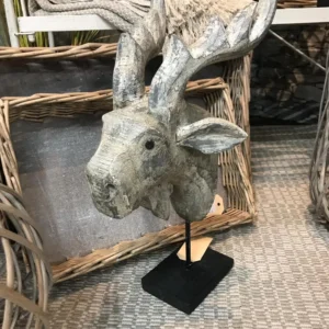 Renne sur pied, bois 30x19x39cm