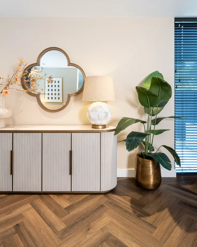 Richmond Interiors Miroir Lowen