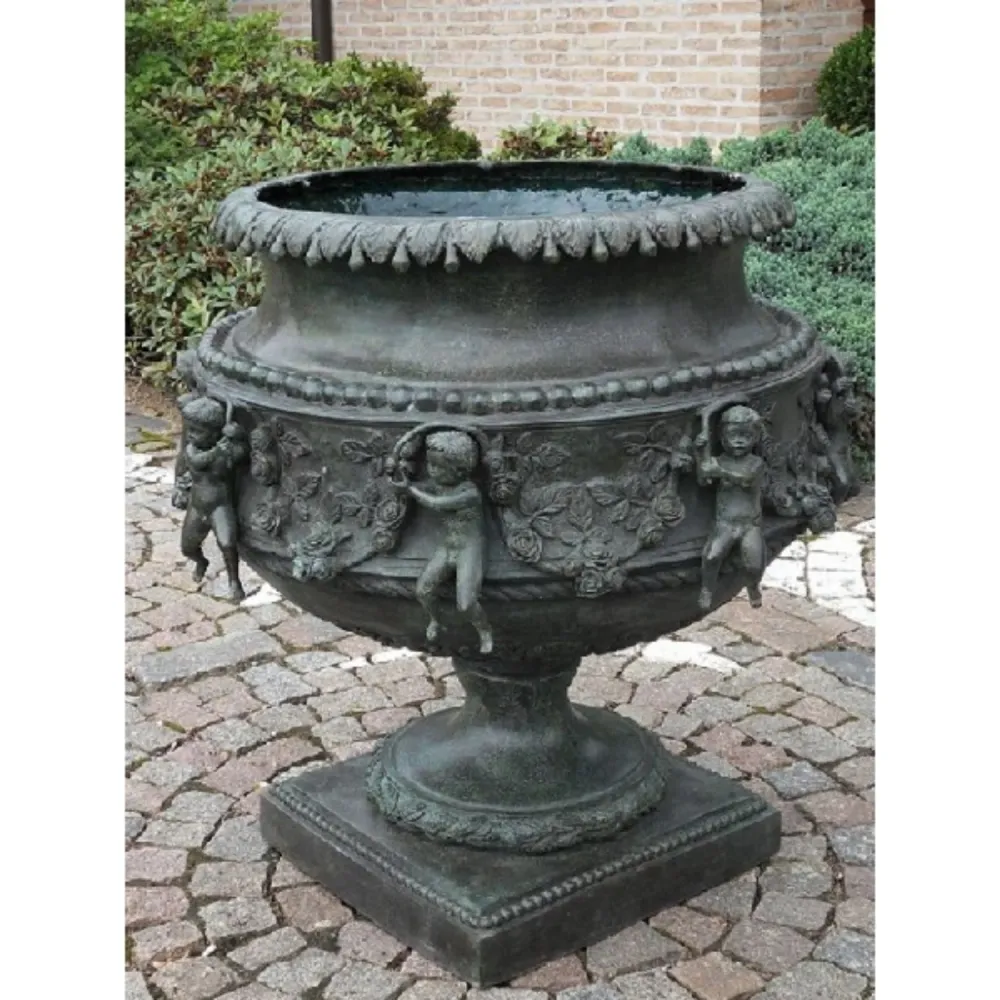 Sculpture en bronze Grand vase avec anges 76x65x65cm (HxLxL)