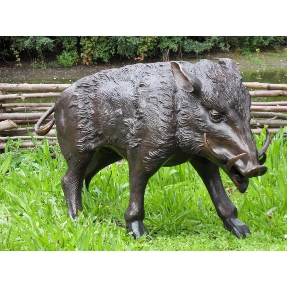 Sculpture en bronze Sanglier 55x41x96cm (HxLxL)