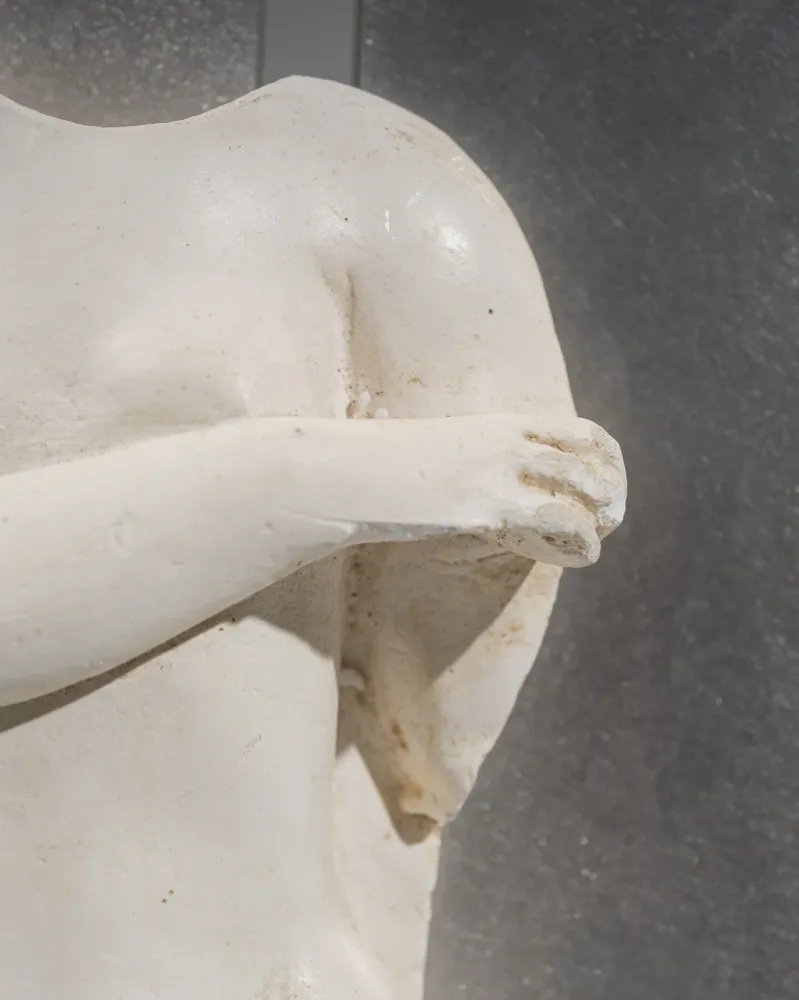SCULPTURE MURALE BAS-RELIEF LES TROIS GRÂCES, 2000s