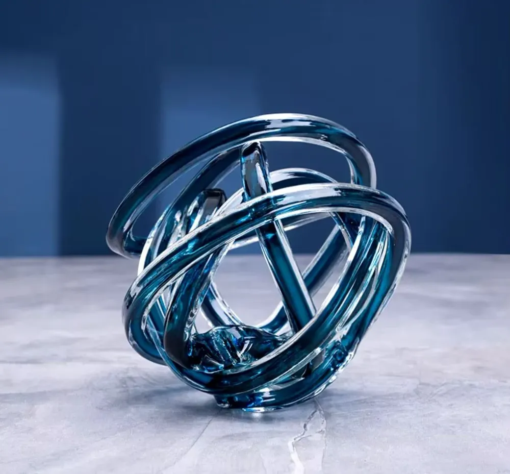 Sculpture en verre bobine torsadée bleu 16 cm