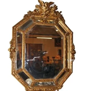 Superbe miroir octogonal Louis XV français en feuille d'or doré