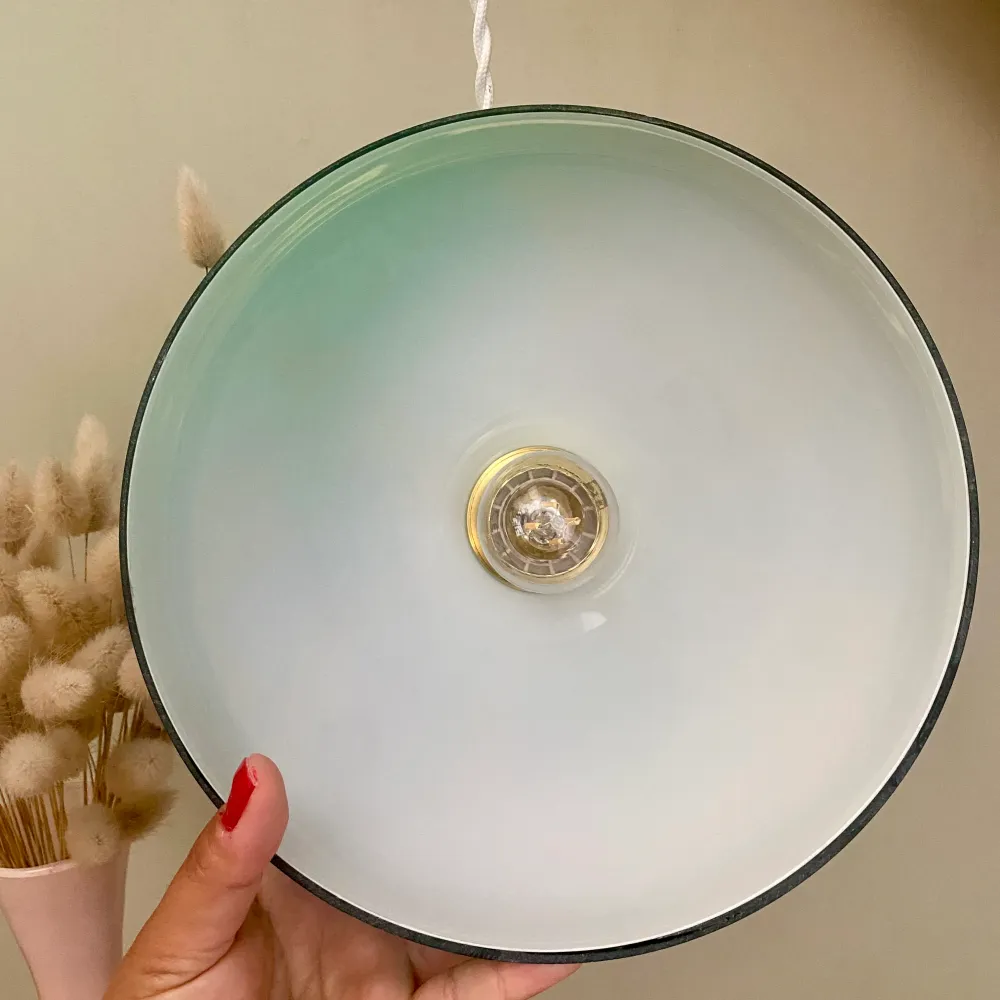 Suspension abat-jour vintage en opaline verte et blanche
