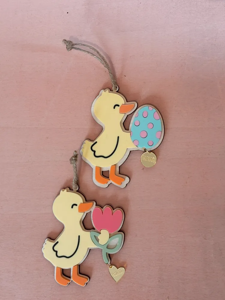 SUSPENSION POUSSIN DE PÂQUES - PERSONNALISÉE