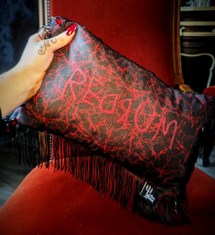 Coussin "Redrum" The Black Manor