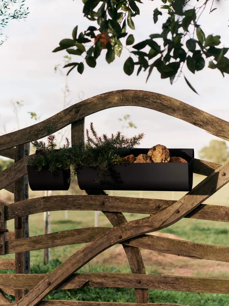 Uma Balcony Box - Small - Black
