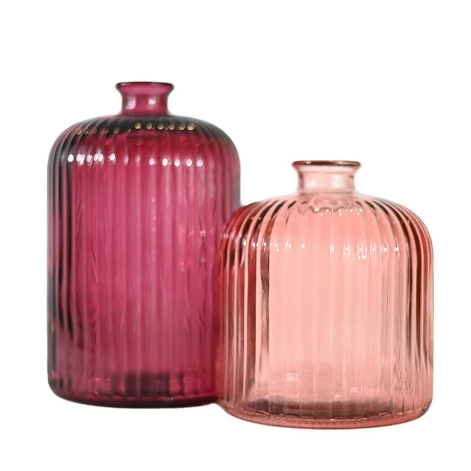 Vase strié en verre recyclé 18 cm - Rose Pétale
