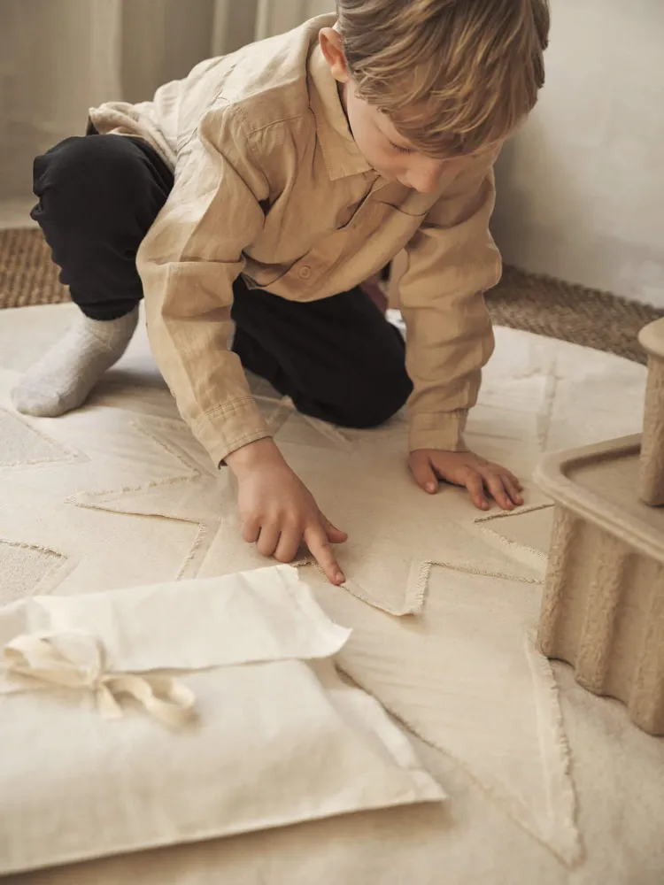 Vela Star Christmas Tree Blanket - Natural