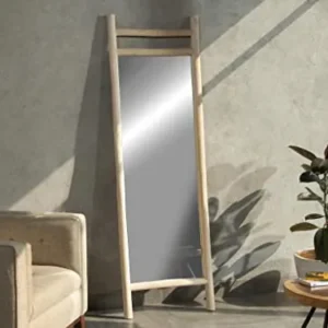 Vente-unique - Miroir échelle sur Pied en Bois de Teck - L. 56 x P. 5 x H. 180 cm - Naturel - Malang