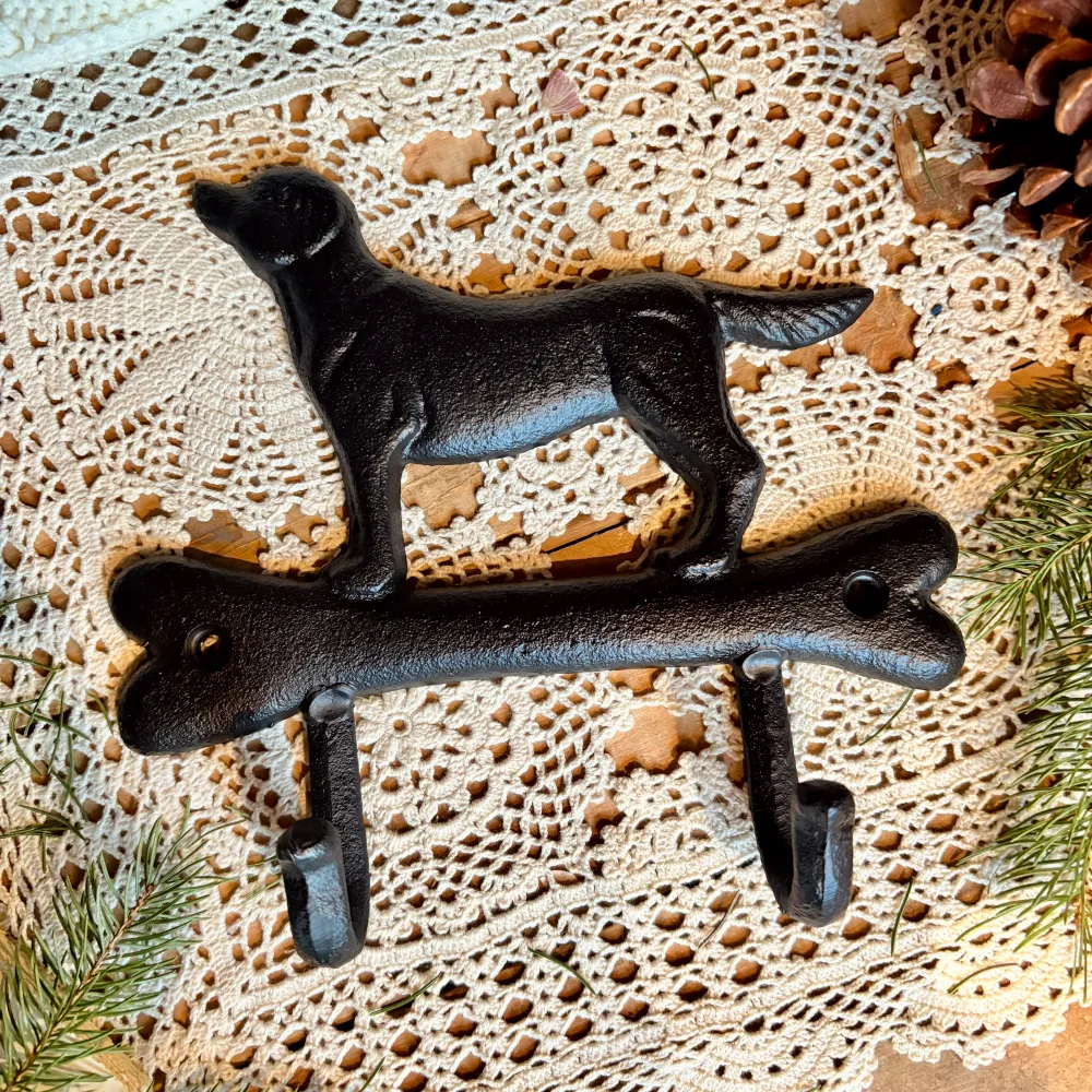 Patère chien en fonte Vintage