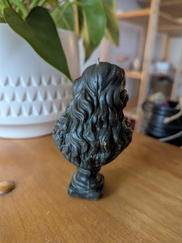 Bougie de cire d'abeilles: Buste Witch and Wicks