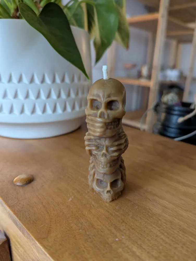 Bougie de cire d'abeilles: Pillier 3 têtes Witch and Wicks