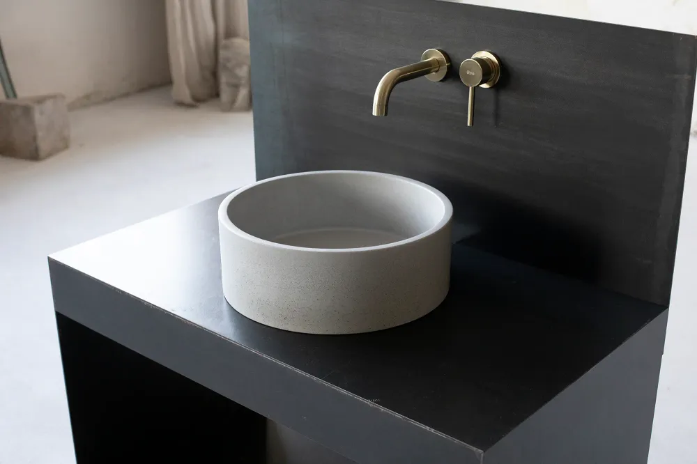 Zen Circle Light Gray