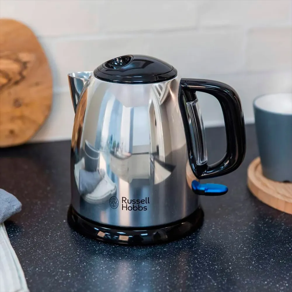 Bouilloire compacte Victory Russell Hobbs avec garantie 2 ans