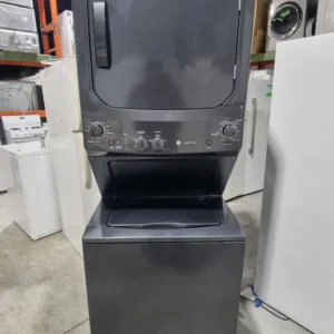 Centre de buanderie 27po laveuse/sécheuse superposées électrique | GUD37ESMJ1DG | GE *** USAGÉ *** Set de 2 pièces