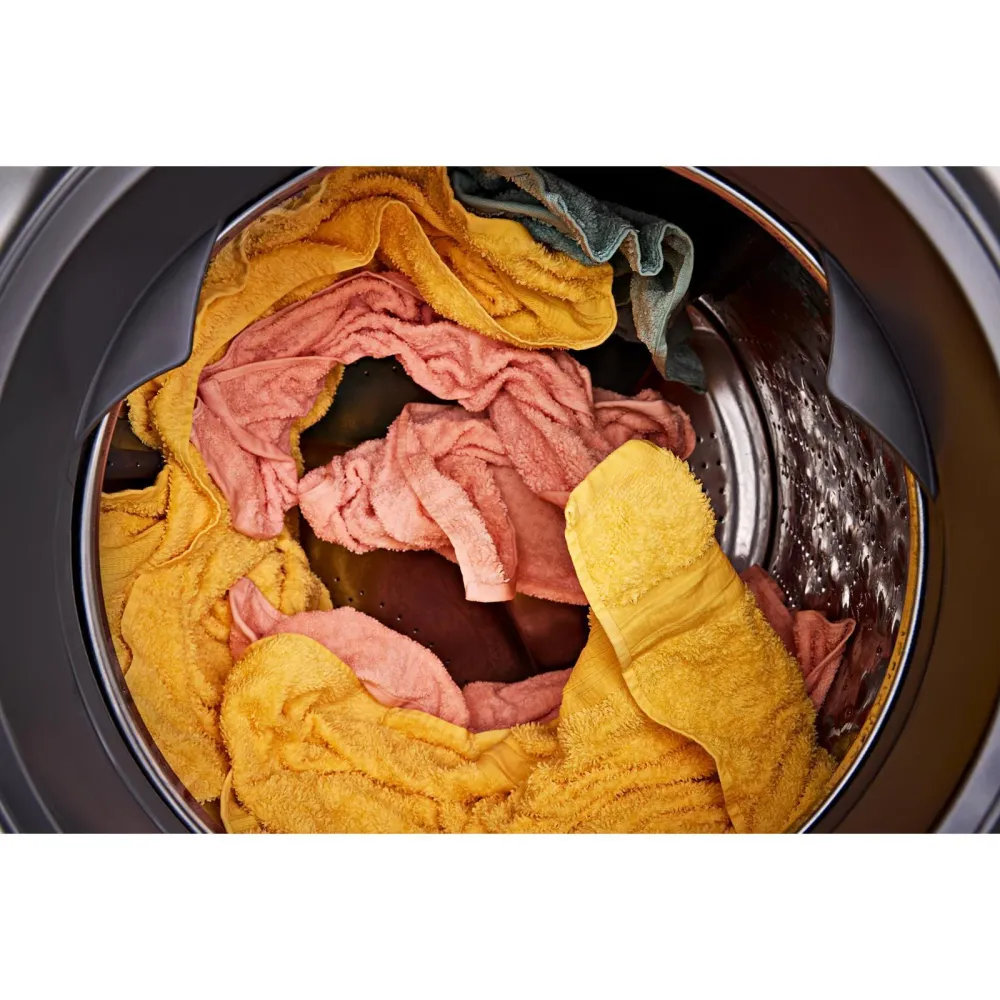 Whirlpool Laveuse à chargement frontal de 5,8 pi cu avec système de ventilation FreshFlow™ WFW6720RR avec Détection automa...